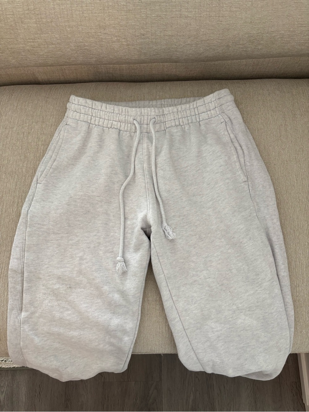 TNA Cozy Fleece Boyfriend Sweatpants in Light Gray